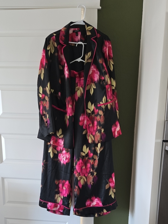 torrid Pants - torrid Black Floral Pant Suit